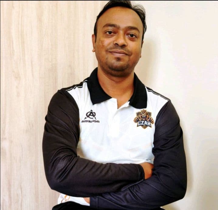 Debu's Blazing 71 Powers Merlion Lions to a 71-Run Thrashing of EGV Warriors