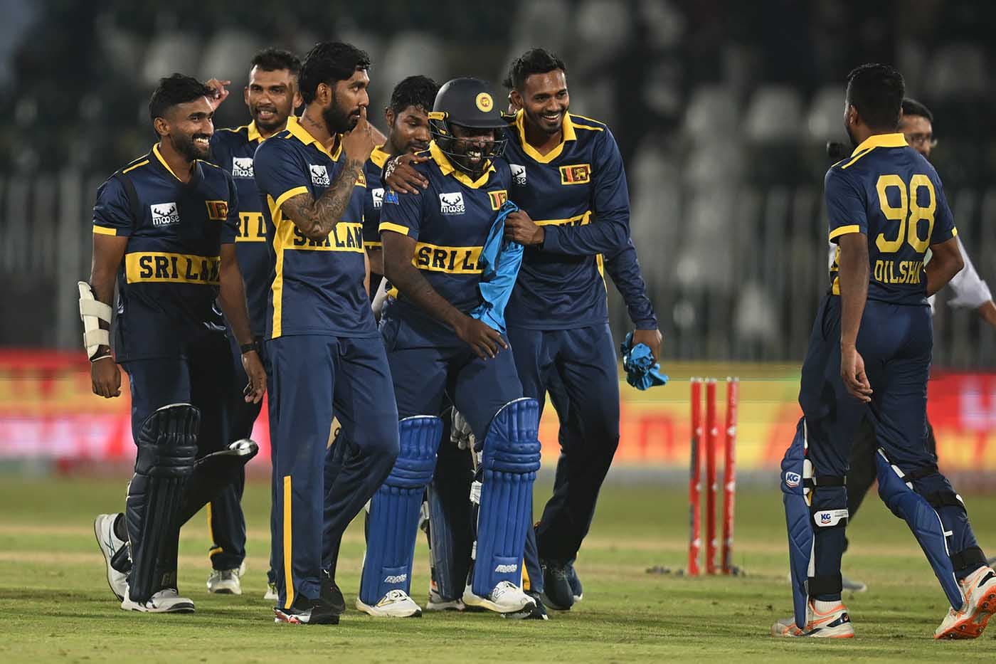 Sri Lanka Secure Remarkable Run Chase Over England