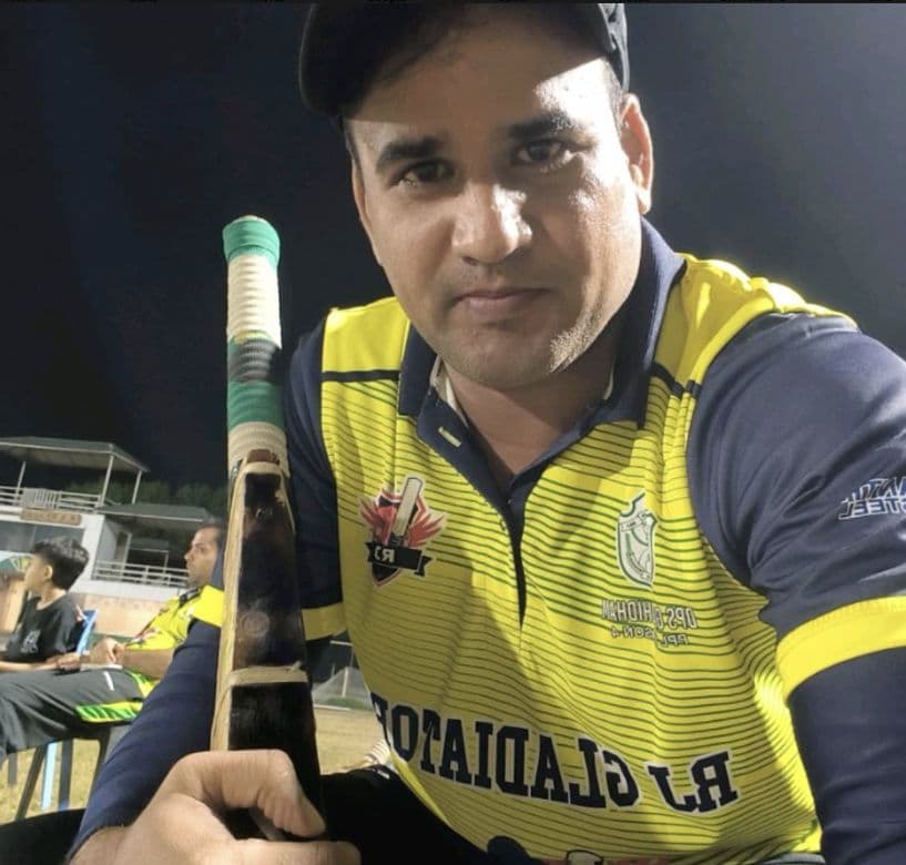 Manoj Kumar D2's Blazing 35 Powers Royal Fighters to a 9-Wicket Rout of Totally Crazy Stars